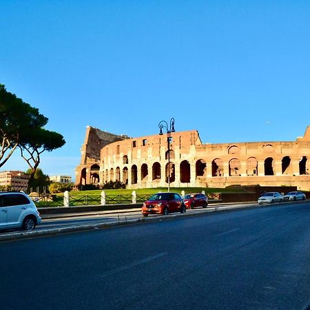Roma Apartment Holiday Buitenkant foto