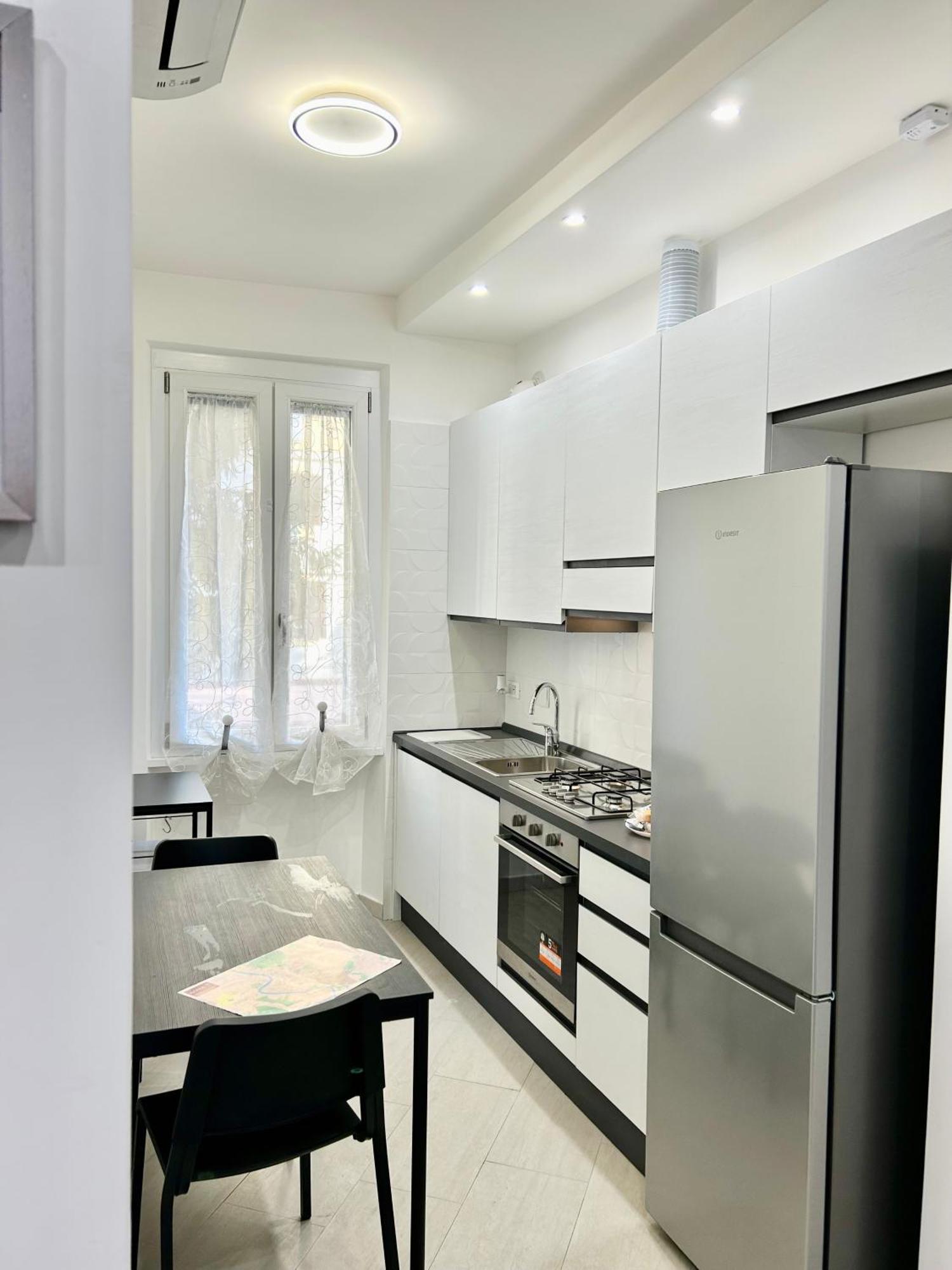 Roma Apartment Holiday Buitenkant foto