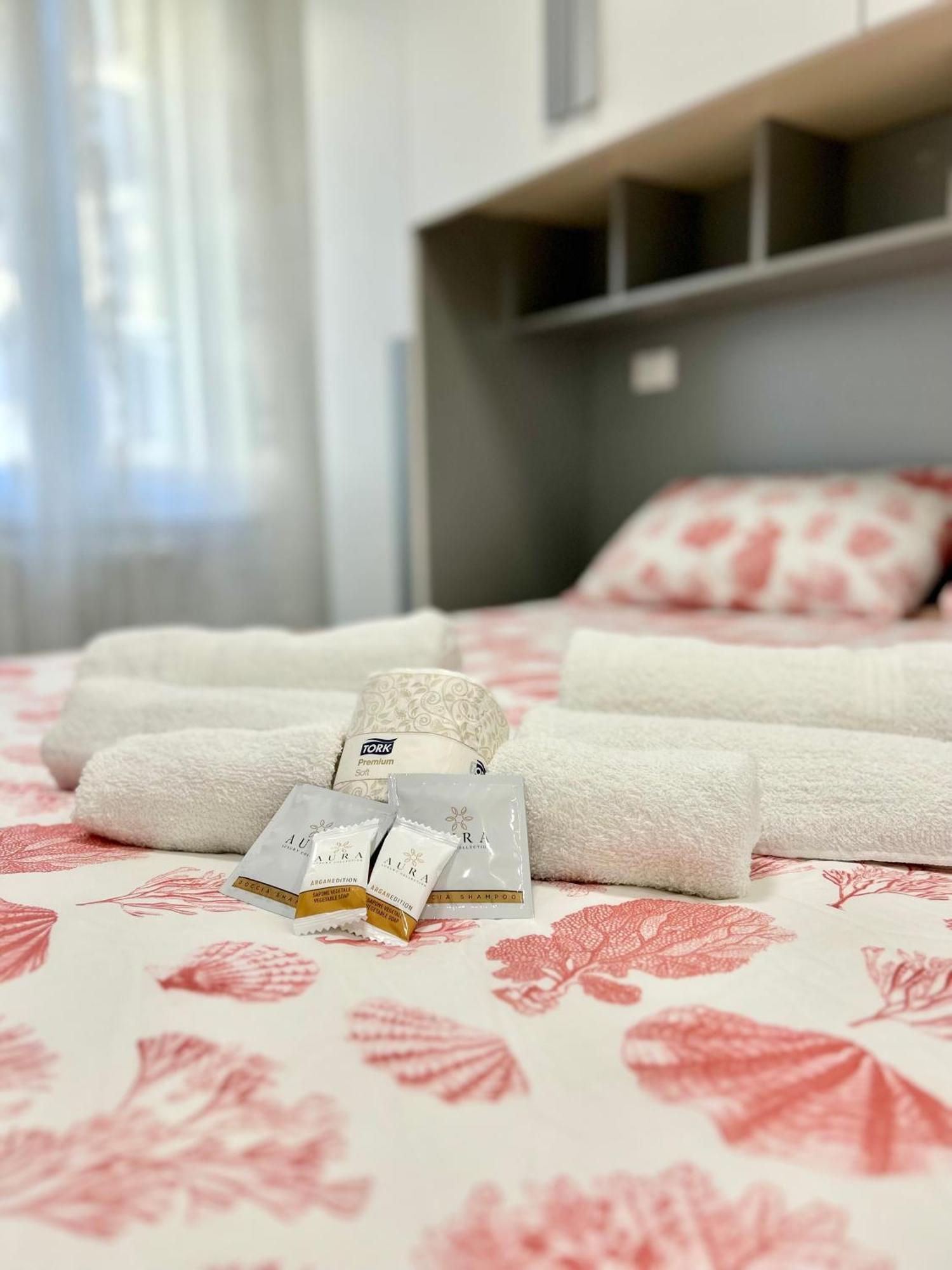 Roma Apartment Holiday Buitenkant foto